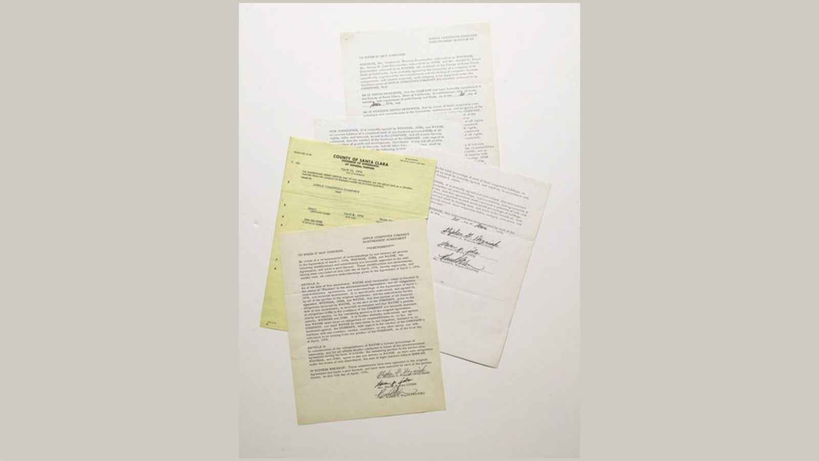 苹果电脑公司成立之初的原始合伙协议即将拍卖