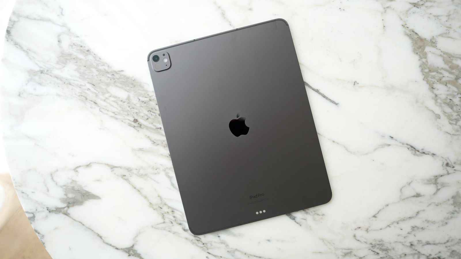 苹果最早将于明年在 iPad Pro 中加入均热板散热系统-心动未来iOS证书